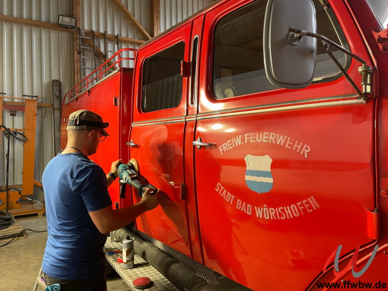 Restauerierung Oldtimer TLF 16