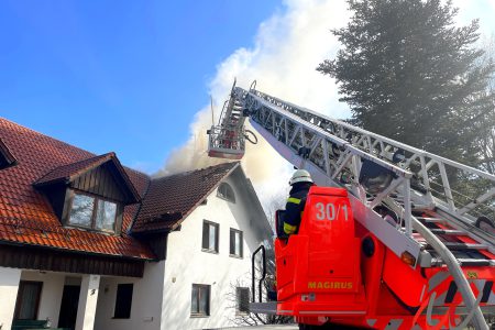 Brand Dachstuhl